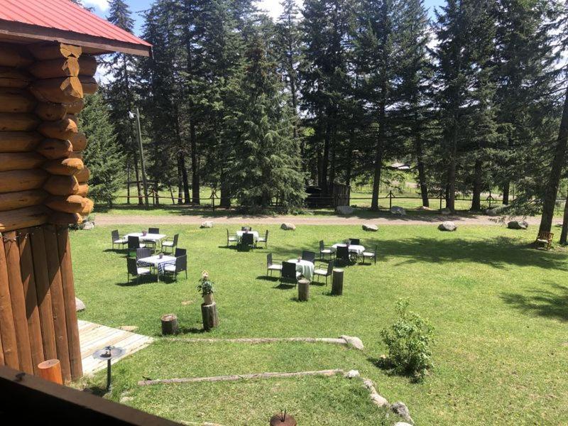 Beaver Guest Ranch Bridge Lake Dış mekan fotoğraf